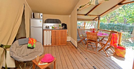 location lodges kenya terrasse camping moulieres